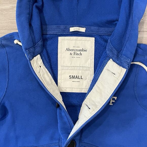 Abercrombie & Fitch Mens Sweatshirt Small Y2K Hoodie School Boy Streetwear - Picture 4 of 7